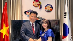 Đẩy mạnh kết nối các doanh nghiệp Hàn Quốc đầu tư vào Việt Nam Đẩy mạnh kết nối các doanh nghiệp Hàn Quốc đầu tư vào Việt Nam
