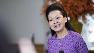 Khánh Ly chia tay khán giả bằng liveshow 60 năm hát tình ca Khánh Ly chia tay khán giả bằng liveshow 60 năm hát tình ca