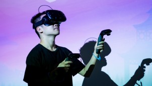 Đại học RMIT ra mắt chương trình chuyên về Thiết kế game đầu tiên ở Việt Nam Đại học RMIT ra mắt chương trình chuyên về Thiết kế game đầu tiên ở Việt Nam