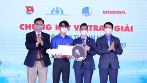 Trao giải cuộc thi “Thanh niên với văn hóa giao thông” Trao giải cuộc thi “Thanh niên với văn hóa giao thông”