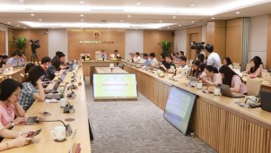 Bộ Thông tin và Truyền thông họp báo thường kỳ