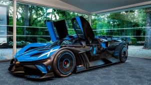 Siêu xe Bugatti Bolide được bình chọn là chiếc hypercar đẹp nhất thế giới năm 2021 Siêu xe Bugatti Bolide được bình chọn là chiếc hypercar đẹp nhất thế giới năm 2021