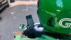 Các hãng xe công nghệ vẫn chưa giảm giá cước dù xăng giảm