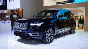 Chọn SUV 7 chỗ hạng sang nào ở tầm tiền 4-5 tỷ?