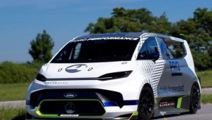 Ford Pro Electric Supervan: Sức mạnh hơn cả Bugatti 