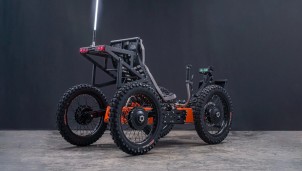 Coyote 4x4 - xe điện địa hình cho người khuyết tật Coyote 4x4 - xe điện địa hình cho người khuyết tật