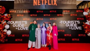 Dàn sao lộng lẫy trong ngày công chiếu 'A Tourist’s Guide To Love'