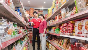 Đưa 1,4 triệu tạp hoá truyền thống “lên đời công nghệ" Đưa 1,4 triệu tạp hoá truyền thống “lên đời công nghệ"