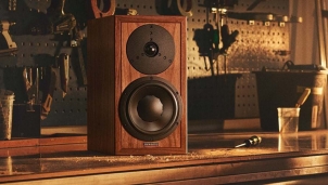 Dynaudio Heritage Special chế tạo thủ công, chỉ 2.500 cặp trên toàn thế giới Dynaudio Heritage Special chế tạo thủ công, chỉ 2.500 cặp trên toàn thế giới