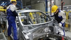 Gia hạn thuế tiêu thụ đặc biệt, giá bán xe ôtô trong nước có giảm?