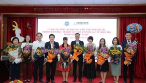Herbalife Việt Nam trao 20 suất học bổng trị giá 345 triệu đồng Herbalife Việt Nam trao 20 suất học bổng trị giá 345 triệu đồng