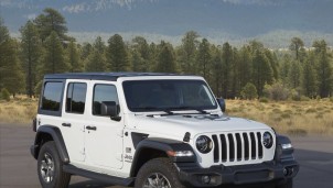 Jeep Wrangler chính thức "lên kệ", mỗi chiếc bán ra hãng sẽ quyên góp 250 USD Jeep Wrangler chính thức "lên kệ", mỗi chiếc bán ra hãng sẽ quyên góp 250 USD