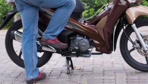 Nguyên nhân xe khó nổ khi thời tiết lạnh và cách khắc phục