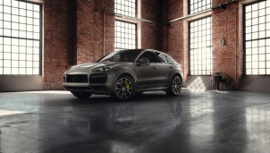Porsche hé lộ Cayenne Turbo S E-Hybrid Coupe thiết kế độc đáo Porsche hé lộ Cayenne Turbo S E-Hybrid Coupe thiết kế độc đáo