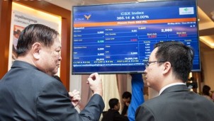 Tài khoản giao dịch trên sàn chứng khoán Campuchia tiếp tục tăng mạnh