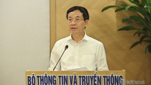 Tại sao thời công nghệ số mà vẫn còn địa phương cấp giấy đi làm một cách thủ công? Tại sao thời công nghệ số mà vẫn còn địa phương cấp giấy đi làm một cách thủ công?
