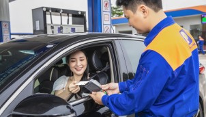 Petrolimex triển khai thanh toán không tiếp xúc trên toàn quốc 