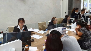 Thủ tục ngân hàng đang là "lỗ hổng" được các công ty fintech khai thác Thủ tục ngân hàng đang là "lỗ hổng" được các công ty fintech khai thác