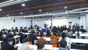 Thúc đẩy hình thành ngành Hoạnh định tài chính cá nhân Việt Nam Thúc đẩy hình thành ngành Hoạnh định tài chính cá nhân Việt Nam
