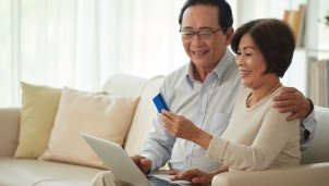 Gen X chịu chi hơn