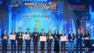 Trưởng nhóm nghiên cứu Trường ĐH Phenikaa đạt giải thưởng Nhân tài đất Việt 2023