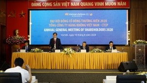 Đại hội đồng cổ đông Vietnam Airlines: Ghi nhận thành quả 2019, nỗ lực vượt khó khăn 2020 Đại hội đồng cổ đông Vietnam Airlines: Ghi nhận thành quả 2019, nỗ lực vượt khó khăn 2020