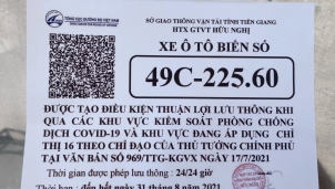 Hà Nội xử lý nghiêm xe ô tô tải dán mã QR Code 'luồng xanh' sử dụng không đúng mục đích Hà Nội xử lý nghiêm xe ô tô tải dán mã QR Code 'luồng xanh' sử dụng không đúng mục đích