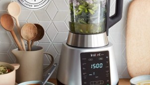 Máy chế biến đa năng Instant Ace Plus: Nấu ăn chỉ với một chạm