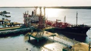 PV GAS nhanh chóng hoàn thiện hệ thống hạ tầng để nhập khẩu LNG từ năm 2022 PV GAS nhanh chóng hoàn thiện hệ thống hạ tầng để nhập khẩu LNG từ năm 2022