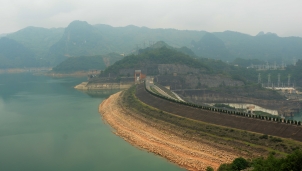 Bộ TN&MT cho phép các thủy điện điều chỉnh lưu lượng xả xuống hạ du Bộ TN&MT cho phép các thủy điện điều chỉnh lưu lượng xả xuống hạ du