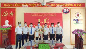 Đảng bộ Công ty Truyền tải điện 1: Quan tâm phát triển đảng viên gắn với phát triển sản xuất Đảng bộ Công ty Truyền tải điện 1: Quan tâm phát triển đảng viên gắn với phát triển sản xuất