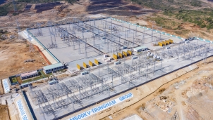Đóng điện thành công trạm biến áp 500kV đầu tiên do tư nhân xây dựng Đóng điện thành công trạm biến áp 500kV đầu tiên do tư nhân xây dựng