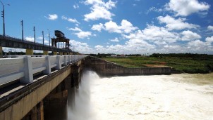 Thủy điện Trị An tiếp tục xả lũ xuống hạ du