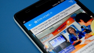 TP.HCM: Hơn 92 % khách hàng không sử dụng tiền mặt khi thanh toán tiền điện TP.HCM: Hơn 92 % khách hàng không sử dụng tiền mặt khi thanh toán tiền điện