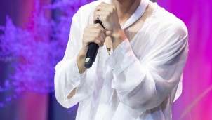 Việt Hoàng - Em trai ruột Sơn Tùng chính thức debut Việt Hoàng - Em trai ruột Sơn Tùng chính thức debut