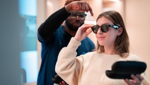 Facebook mở cửa hàng bán thiết bị Metaverse Facebook mở cửa hàng bán thiết bị Metaverse