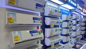 Điều hòa giá rẻ hút khách, chỉ hơn 4 triệu mát êm cả nhà Điều hòa giá rẻ hút khách, chỉ hơn 4 triệu mát êm cả nhà
