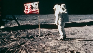 Dilhan Eryurt là ai? 