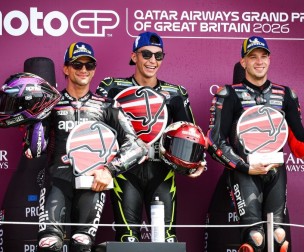 Aprilia độc chiếm mọi bảng xếp hạng của giải đua Grand Prix