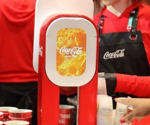 Coca-Cola đang âm thầm thay đổi cách chúng ta uống nước ngọt