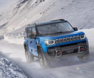 Hãng xe nào cải thiện nhiều nhất trong năm 2025?