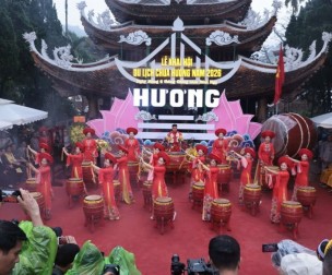 Hội chùa Hương 2026 số hóa toàn diện: Camera AI, vé QR, quản lý lễ hội thông minh