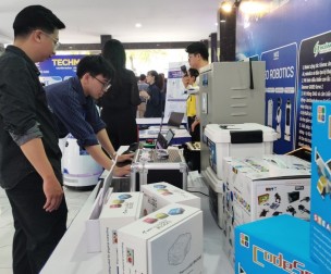 Khai mạc Techmart chuyên ngành sản phẩm ứng dụng trí tuệ nhân tạo