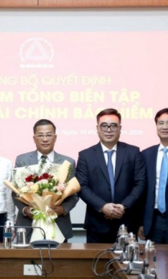 Bổ nhiệm nhà báo Nguyễn Phong Cầm làm Tổng biên tập Tạp chí Tài chính Bảo hiểm