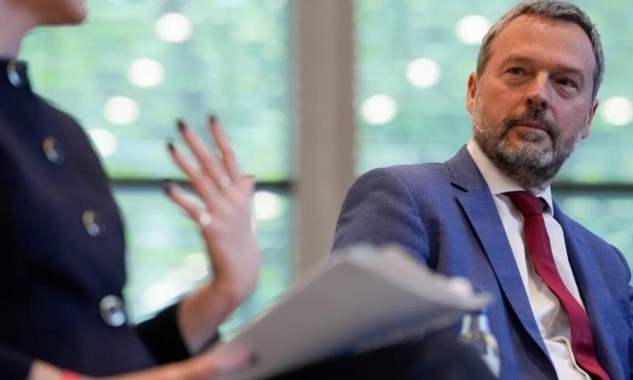 Giá dầu leo thang, ngân hàng trung ương toàn cầu đứng trước bài toán lạm phát