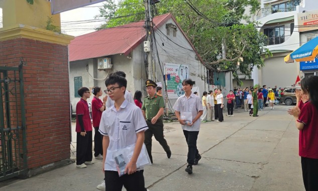 Hà Nội bước vào kỳ thi lớp 10 lớn nhất lịch sử: Công nghệ đồng hành cùng thí sinh
