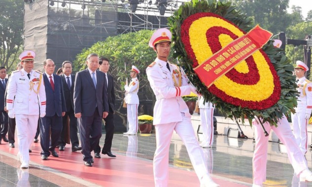 Kỷ niệm 79 năm Ngày Thương binh-Liệt sĩ: Lãnh đạo Đảng, Nhà nước tưởng niệm các Anh hùng liệt sĩ và viếng Chủ tịch Hồ Chí Minh