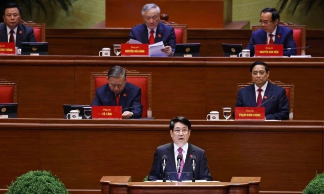 Xây dựng một nước Việt Nam hòa bình, độc lập, dân chủ, giàu mạnh, phồn vinh, văn minh, hạnh phúc, vững bước đi lên chủ nghĩa xã hội