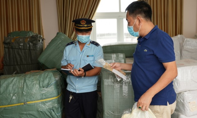 Tổng cục Hải quan đẩy nhanh thực hiện các nhóm giải pháp hỗ trợ doanh nghiệp Tổng cục Hải quan đẩy nhanh thực hiện các nhóm giải pháp hỗ trợ doanh nghiệp