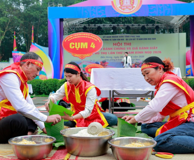 Hội thi gói, nấu bánh chưng và giã bánh giầy lan tỏa giá trị truyền thống dịp Giỗ Tổ